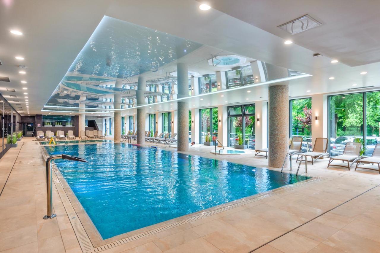 Apartment 504 Premium Nadmorskie Tarasy - Pool Sauna Fitness Garage Free
